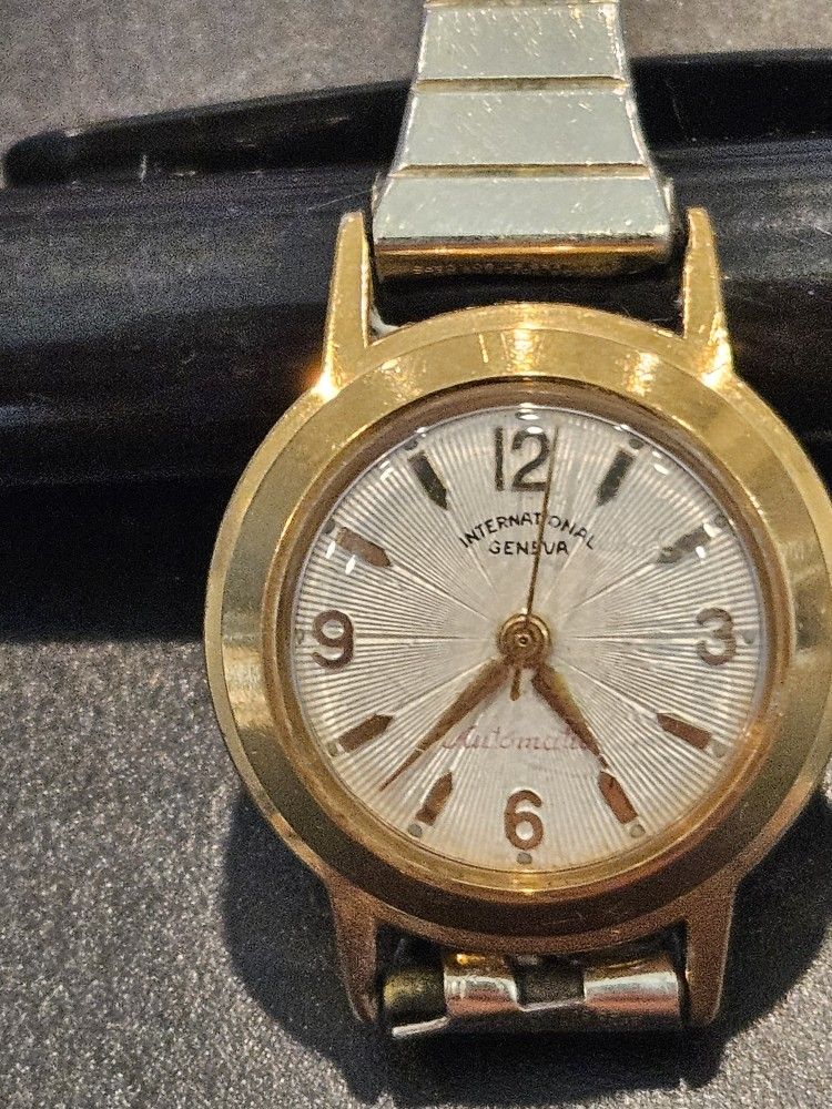 WATCH LADIES INTERNATIONAL IWC