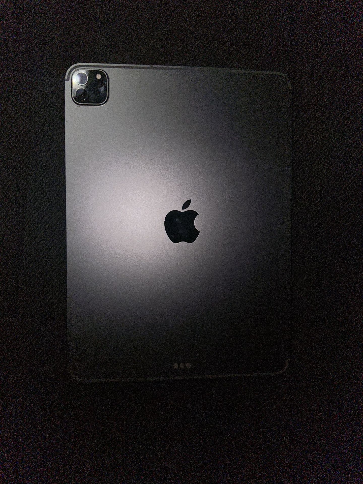 Apple iPad 11 Inch