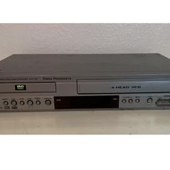 DVD/VCR COMBO TESTED WORKING CONDITION LOCATED IN PORTERVILLE