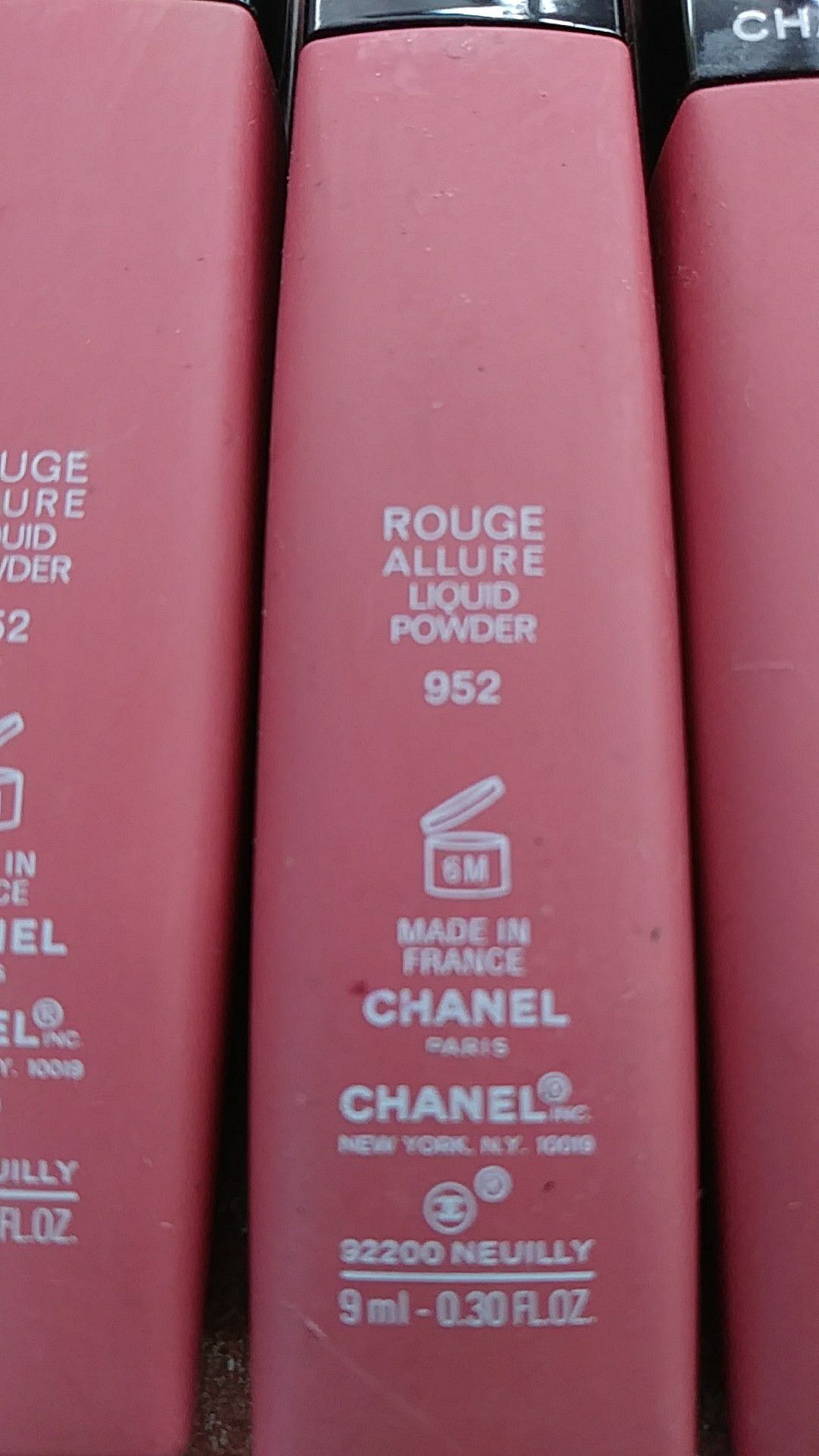 Rouge Allure Liquid Powder #956 for Sale in Los Angeles, CA - OfferUp