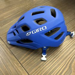 Giro Mountain Bike Helmet MIPS