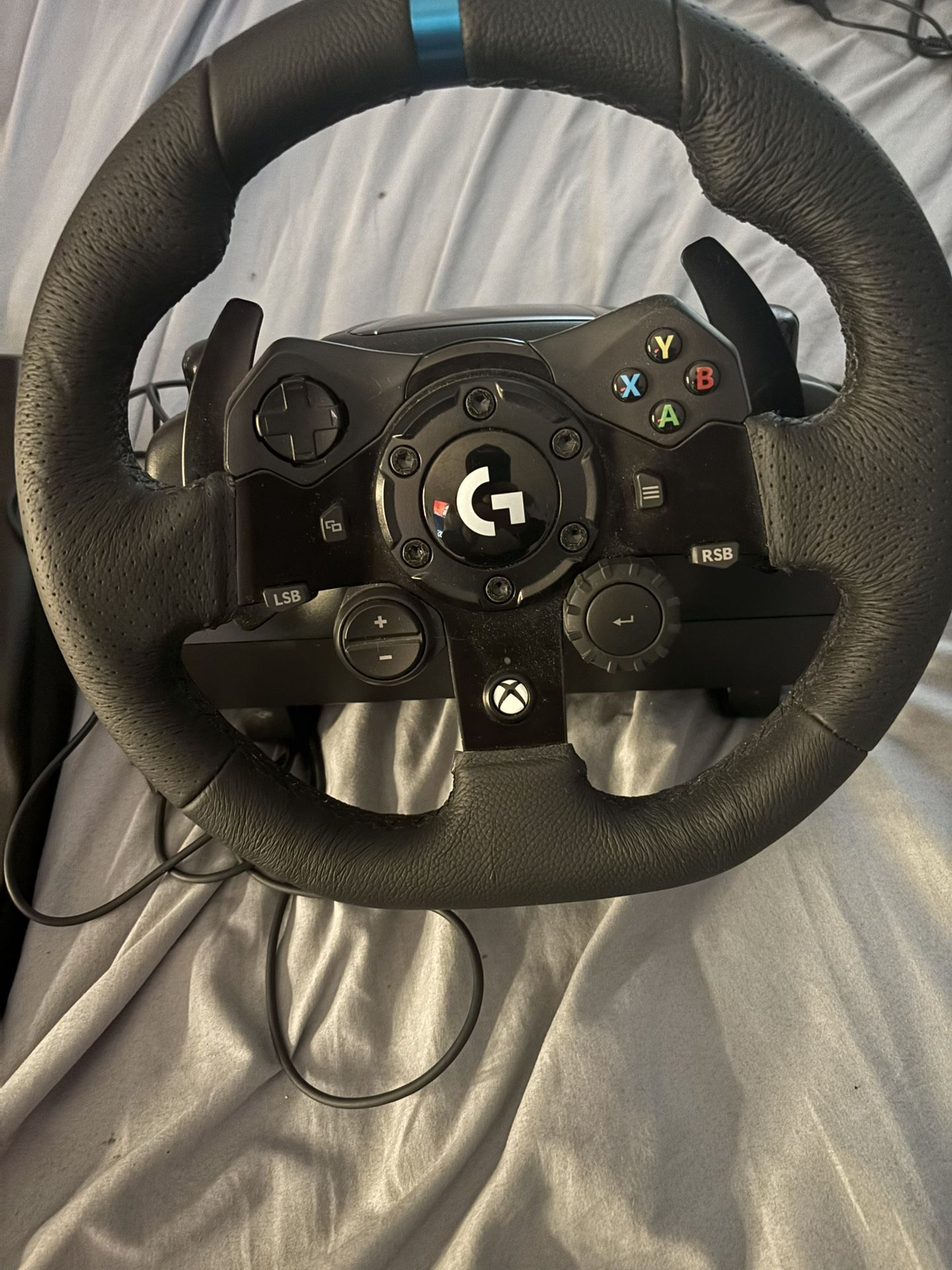 Logitech G923 Racing Wheel