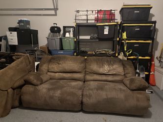 Couch set