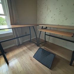 Corner Desk 