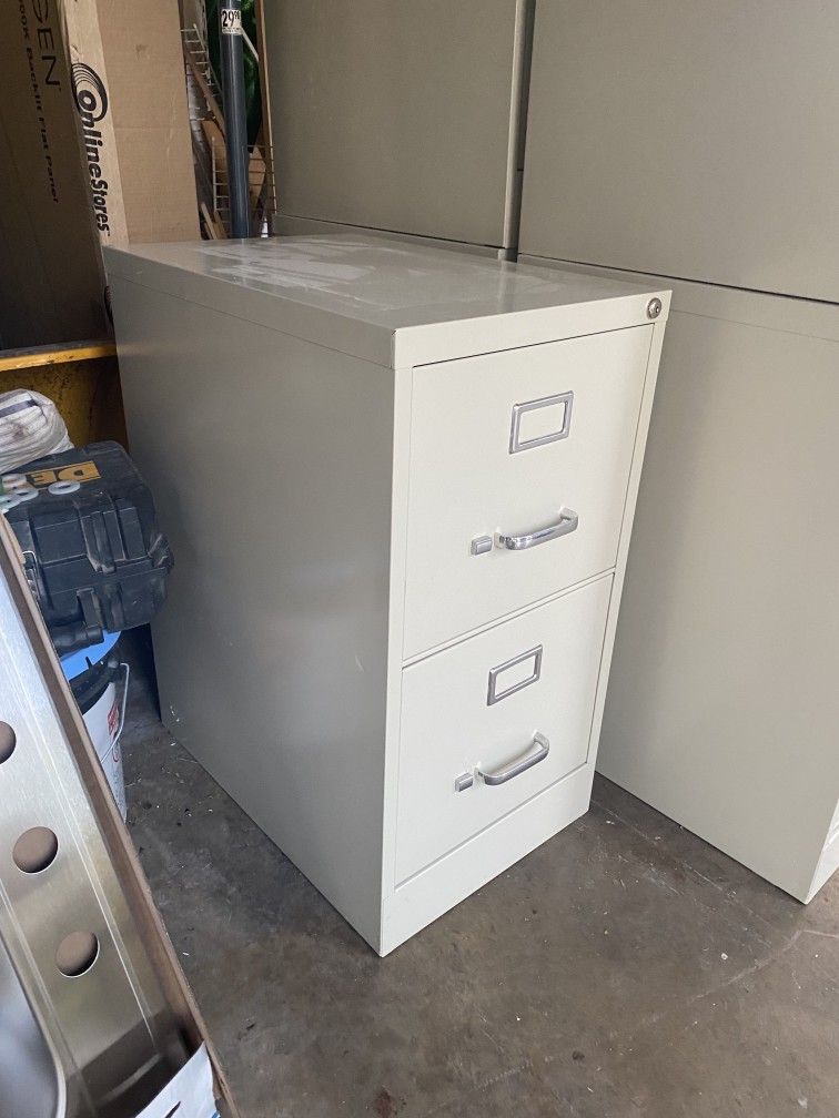 2 Draw Locking Metal Filing Cabinet