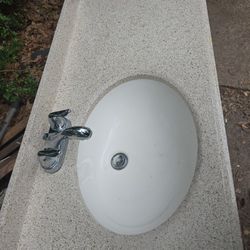 Sink With Countertop 