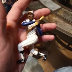 1997 Hallmark Christmas Ornament Hank Aaron At The Ballpark