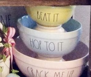 Rae Dunn Easter Mixing Bowl Set