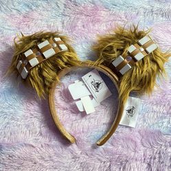 Disney Parks Star Wars Chewbacca Ears *NWT*