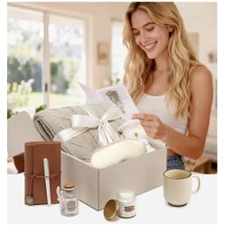 Great Gift Set for Mom, wife or any woman in your life ( 13 pcs )
