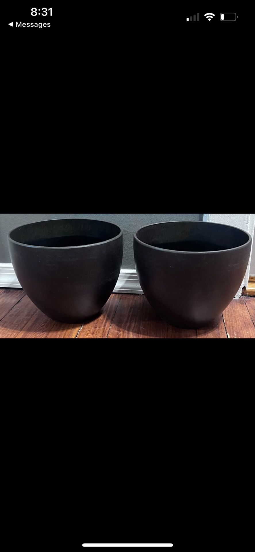 Lot of 2 - Southern Patio Medium 9.25" x 7.5" High-Density Resin Outdoor Planter