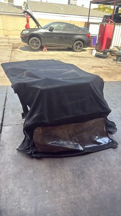 Jeep Wrangler Black Convertible Soft Top Assembly