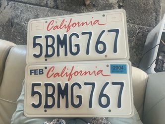 Pair of Expired California License Plates 5BMG767