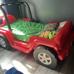 Little Tikes Wrangler Jeep Kids Bed $100 OBO 