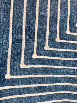 Latte&Fog “Prussian Sea” Geometric Line Rug – 8’ x 10’/blue and beige.