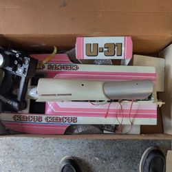 Vintage Miss Circus Circus U-31 RC Boat