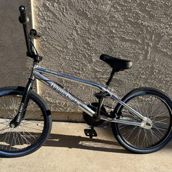 Ryan Nyquist Backtrail X1 Haro 20” Kids Bike