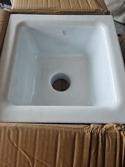 Watts FS-733-22 White Cast Iron/Porcelain 3" Floor Sink. 12x12x6