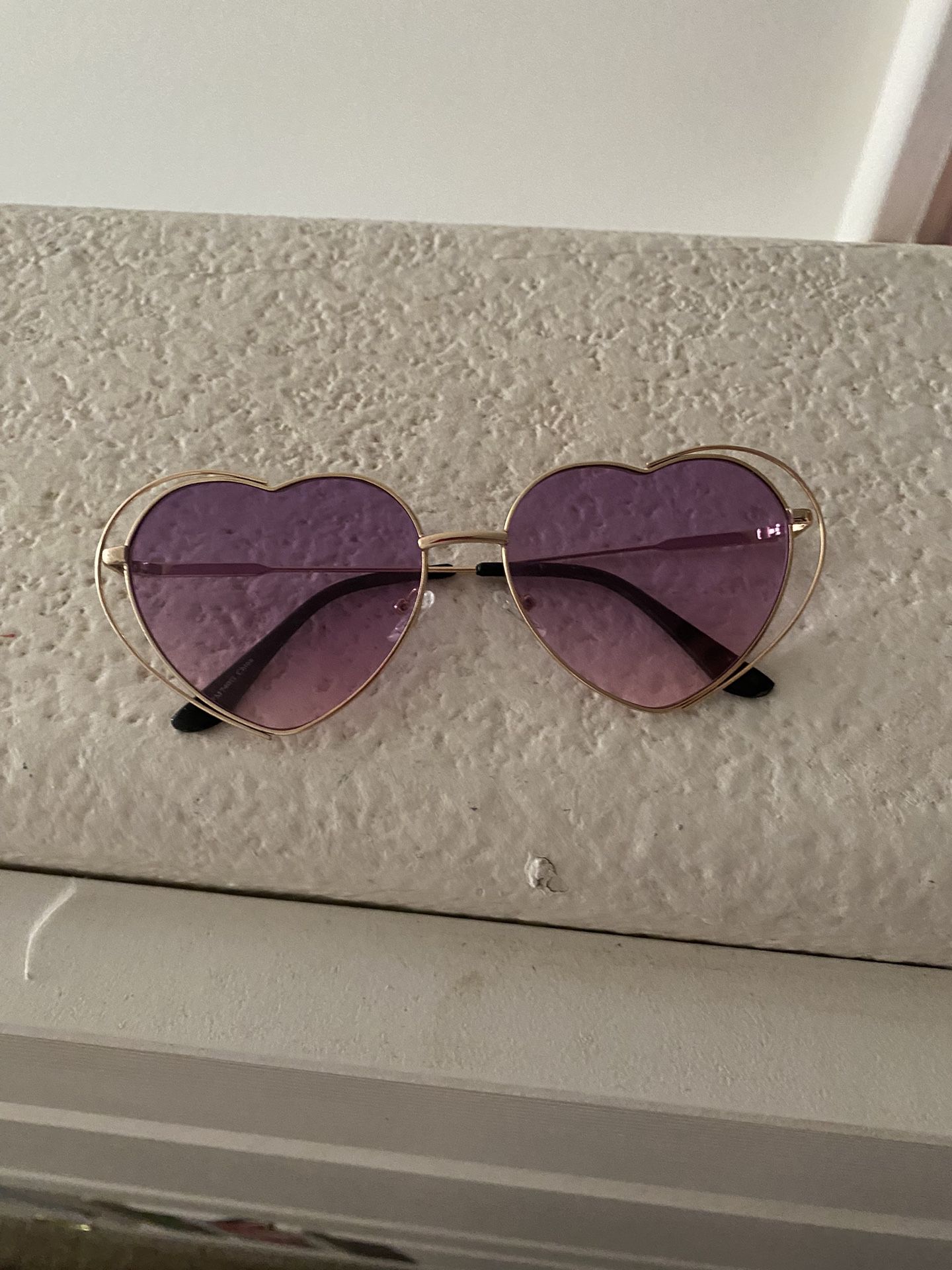 Purple Heart Shaped Sunglasses 
