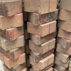 Retainer Wall Bricks