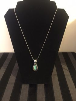 Silver & Turquoise Pendant w/chain #328