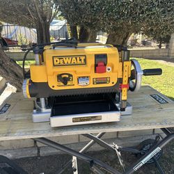 Dewalt planer
