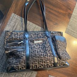 Womans Black Gray Florelli Purse 