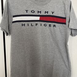 Kids Large Tommy shirt