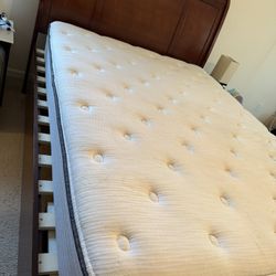 Queens Bed  And Mattress