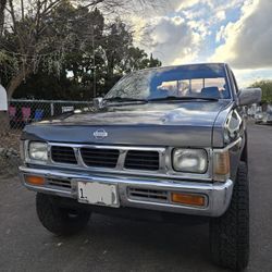 Nissan 1992