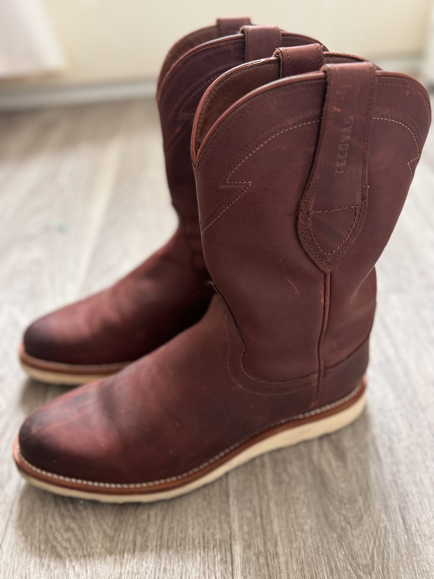 Tecova Knox Leather Boots