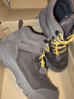 Boys COLUMBIA boots