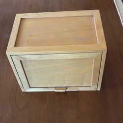 Vintage Wooden dvd Holder Or Recipe Box