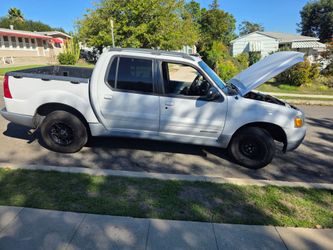 2002 Ford Explorer Sport