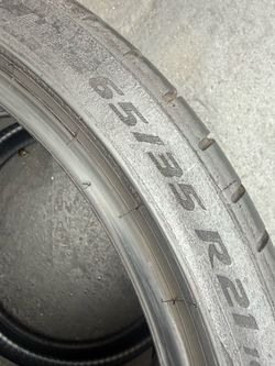 LUCID TIRES HL 265/35/21 Pirelli Pzero (2 Tires) LIKE NEW $200.00 EACH