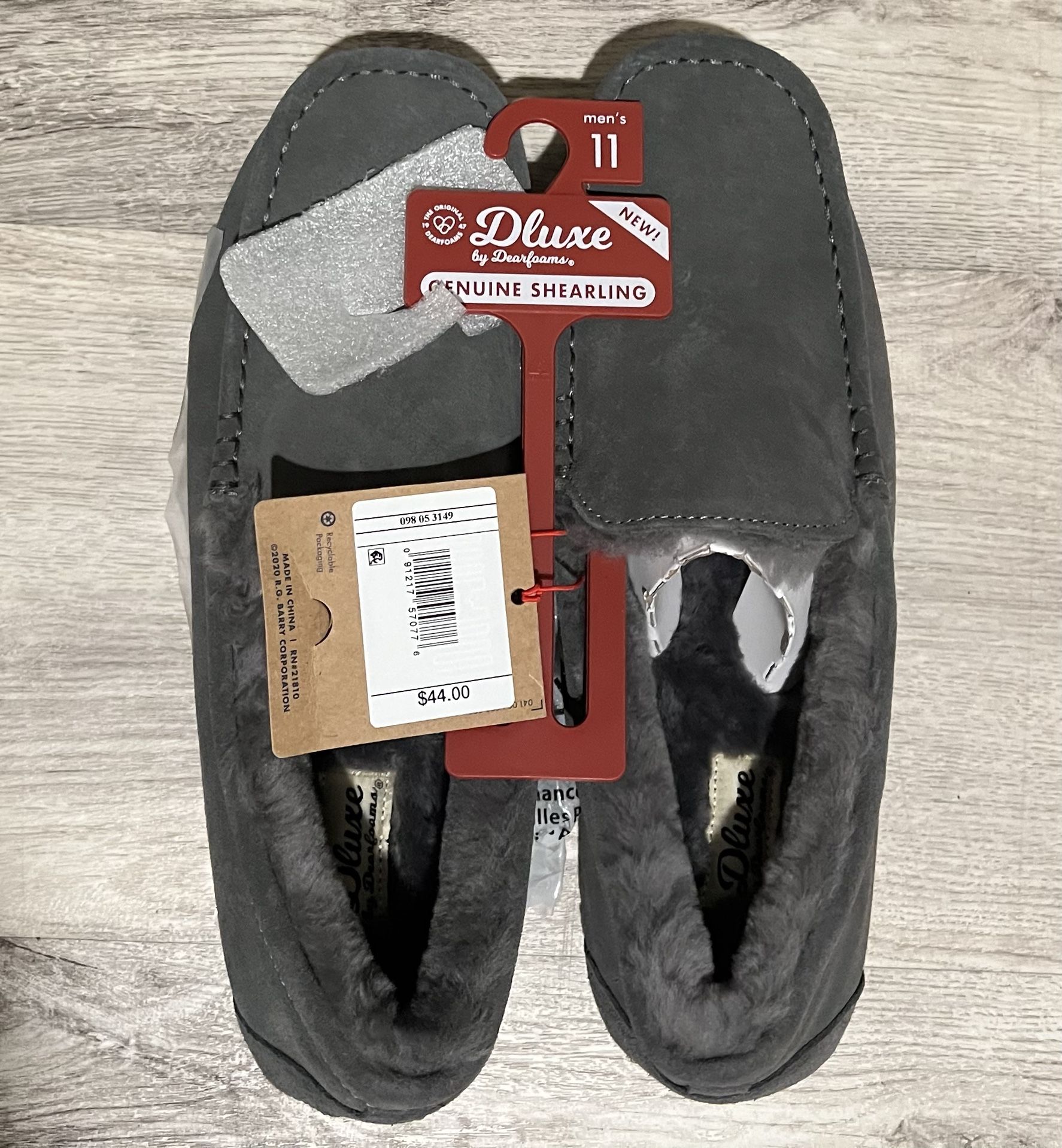 Dearfoam Slippers Pallet for Sale in Corona CA OfferUp