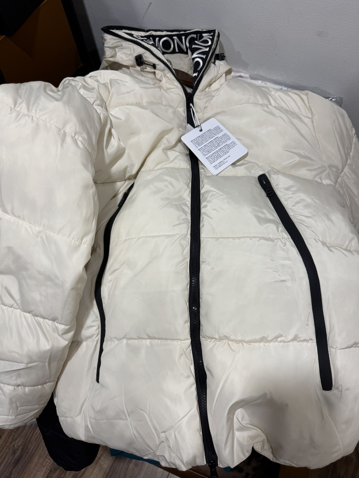 Moncler Whiter 3XL Puffer