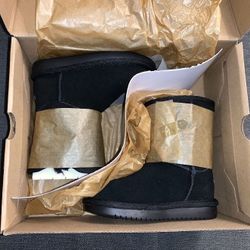 New Koolaburra By Ugg Victoria Short Boots