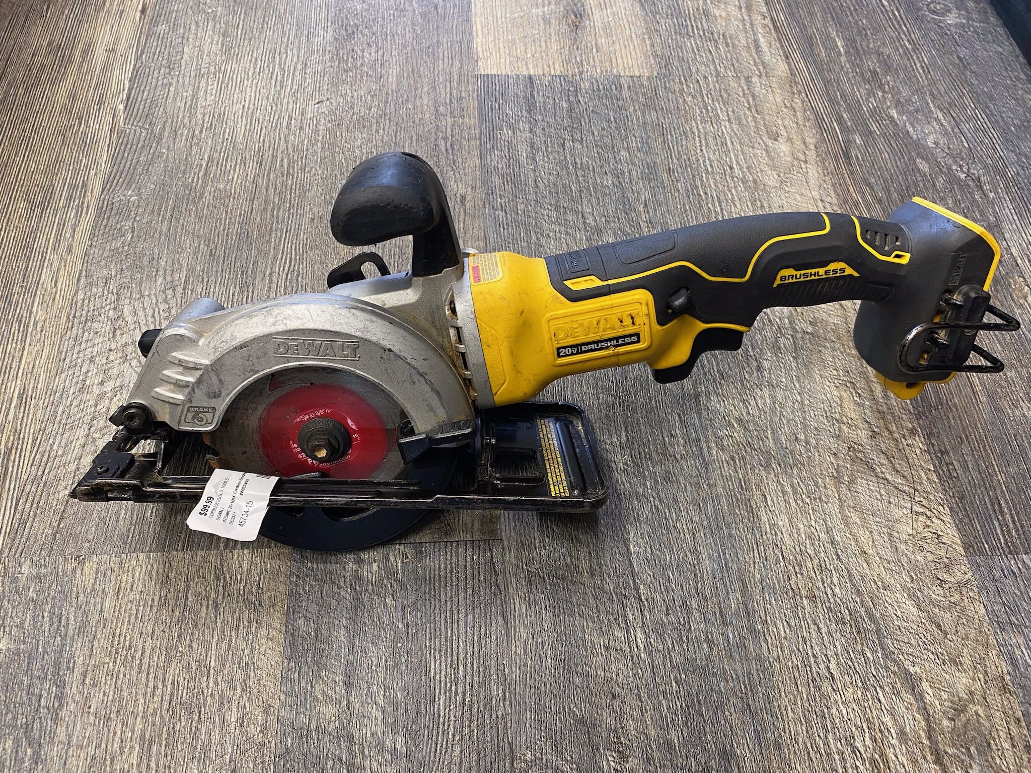 DEWALT DCS571 ATOMIC 20V MAX Cordless Brushless 4-1/2" Circular Saw