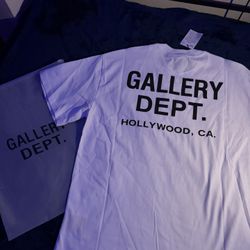 Gallery dept white tee size:S