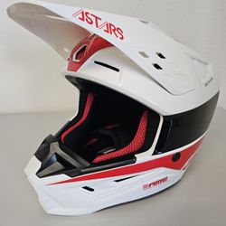 New Alpine Star Dirtbike Mx Atv Utv Helemt Size Large XLarge