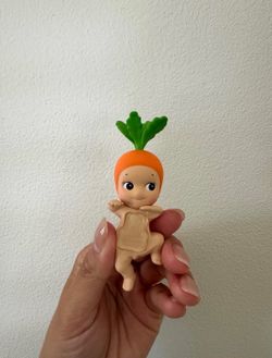 NEW!! Sonny Angel - Harvest Hippers - Carrot