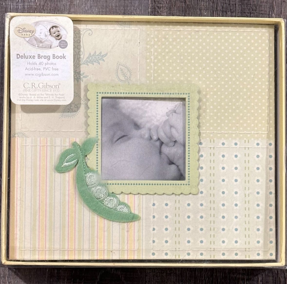 New Disney Baby “Sweet Pea” Deluxe Brag Book Photo Album