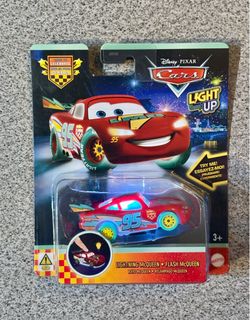 Disney Pixar Cars Lightning McQueen Light Up