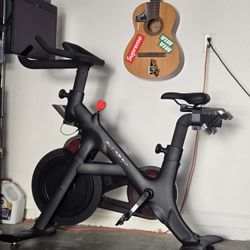 Peleton Bike +