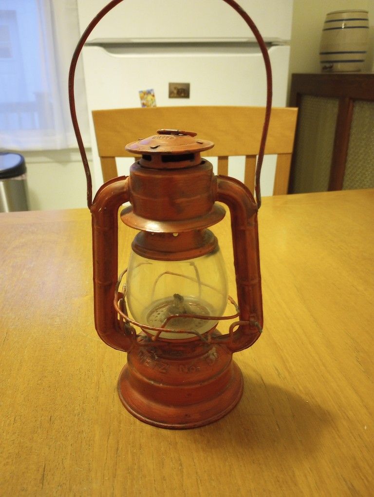 Dietz No 50 Lantern