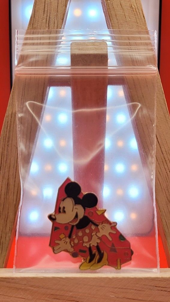 Vintage Minnie Mouse Pink Geometric with Confetti Pin