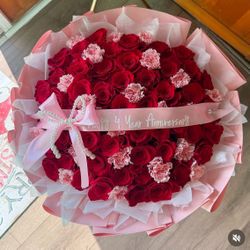 Ramo Buchon Roses Flower Bouquet