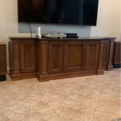TV Consol