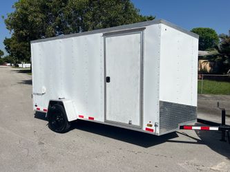 Trailer Enclosed 6x12 V-Nose